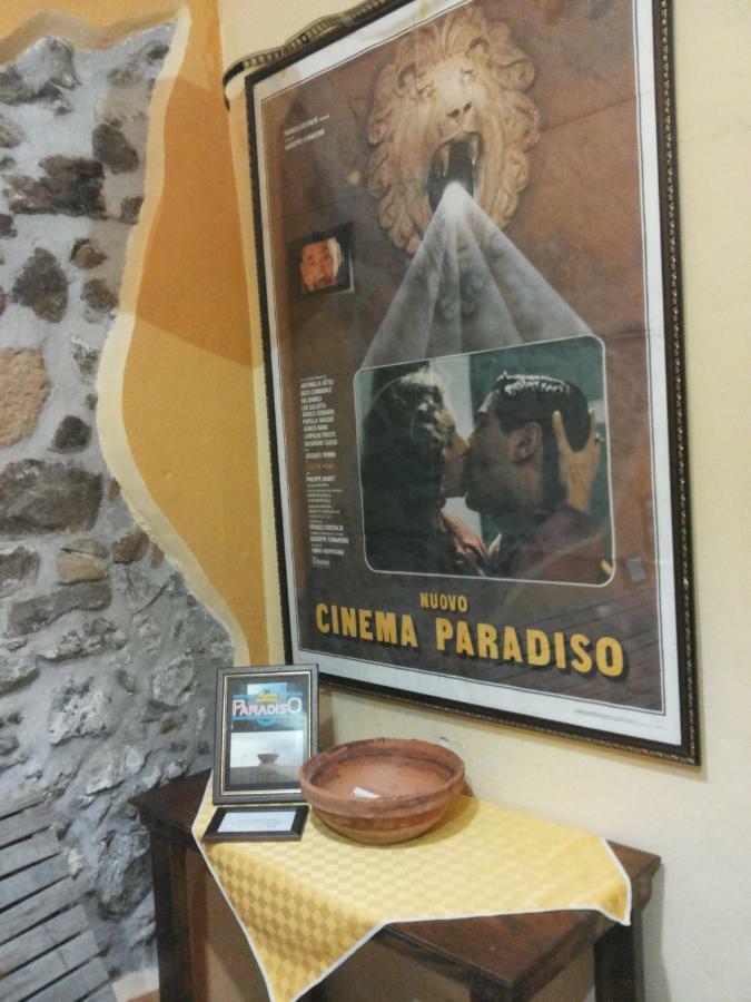 Casa Cinema Paradiso 체팔루 외부 사진